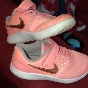Girls Nike shoes